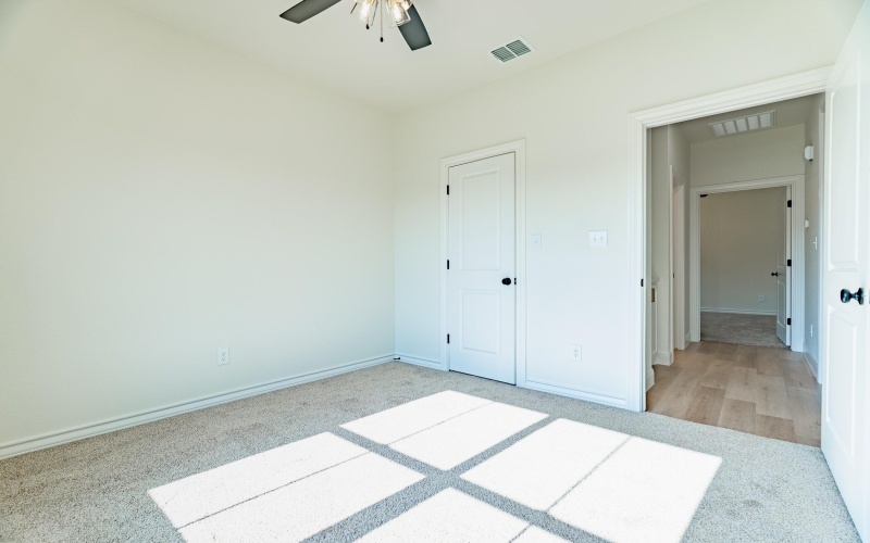 1409 Quincy Avenue, Lubbock, TX 79416, 3 Habitaciones Habitaciones , ,2 BañosBaños,Residential,En Venta,1409 Quincy Avenue,202557926