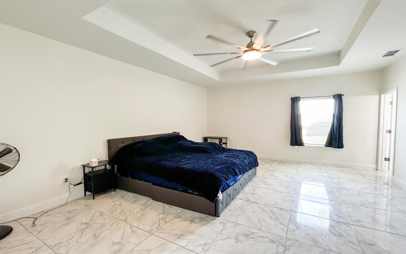 1421 Eagles LN, Laredo, TX 78045, 3 Habitaciones Habitaciones , ,2 BañosBaños,Residential,En Venta,1421 Eagles LN,20253112