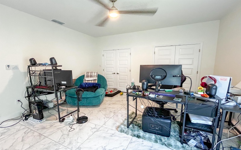 1421 Eagles LN, Laredo, TX 78045, 3 Habitaciones Habitaciones , ,2 BañosBaños,Residential,En Venta,1421 Eagles LN,20253112