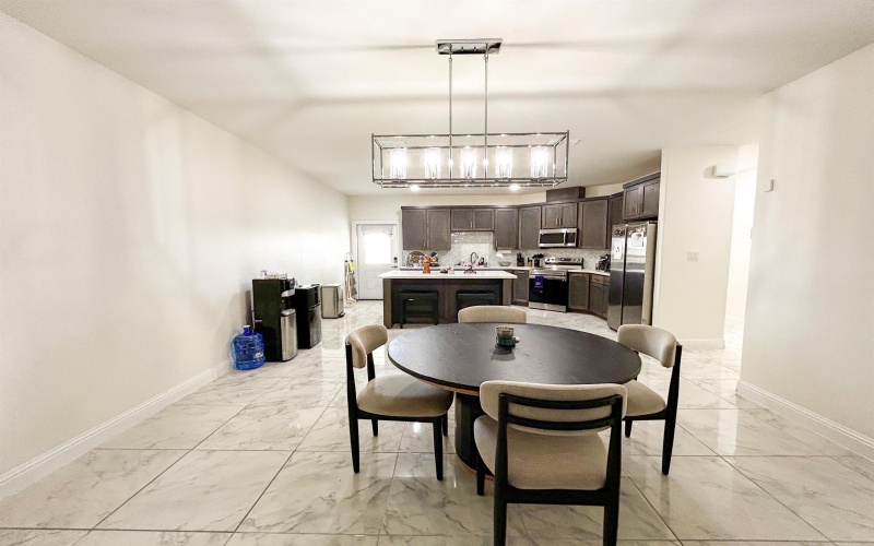 1421 Eagles LN, Laredo, TX 78045, 3 Habitaciones Habitaciones , ,2 BañosBaños,Residential,En Venta,1421 Eagles LN,20253112