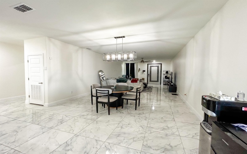 1421 Eagles LN, Laredo, TX 78045, 3 Habitaciones Habitaciones , ,2 BañosBaños,Residential,En Venta,1421 Eagles LN,20253112
