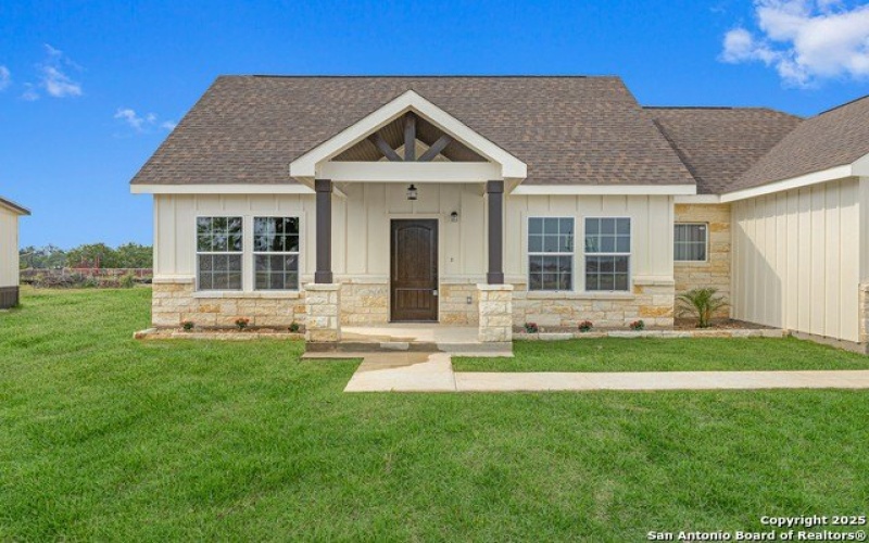 13016 Pueblo Nuevo, Atascosa, TX 78002, 3 Bedrooms Bedrooms, ,2 BathroomsBathrooms,Residential,For Sale,13016 Pueblo Nuevo,0,1870900