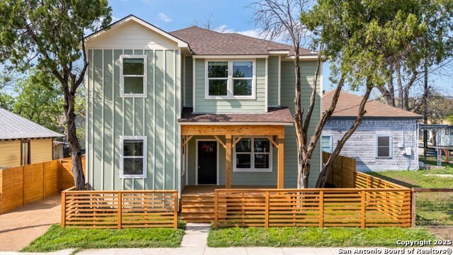 527 Montana, San Antonio, TX 78203, 4 Habitaciones Habitaciones , ,3 BañosBaños,Residential,En Venta,527 Montana,1884821