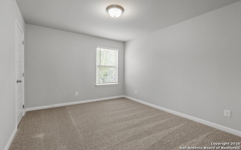 285 W Quill Dr Building 6, San Antonio, TX 78228, 5 Bedrooms Bedrooms, ,3 BathroomsBathrooms,Residential,For Sale,285 W Quill Dr Building 6,0,1884855