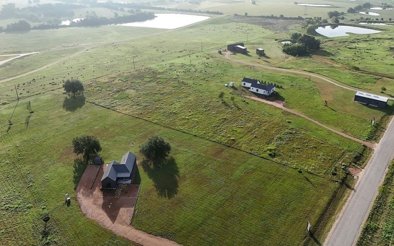 334 Vineyard View Trail, Carmine, TX 78932, 2 Habitaciones Habitaciones , ,2 BañosBaños,Granja,En Venta,334 Vineyard View Trail,152681