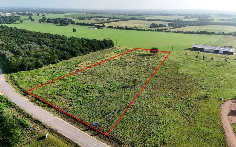 400 Vineyard View Trail, Carmine, TX 78932, 3 Habitaciones Habitaciones , ,3 BañosBaños,Granja,En Venta,400 Vineyard View Trail,152682