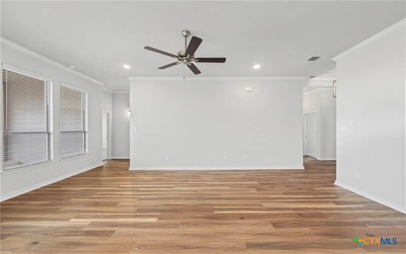 7113 Touchstone Drive, Temple, TX 76502, 3 Bedrooms Bedrooms, ,2 BathroomsBathrooms,Residential,For Sale,7113 Touchstone Drive,0,585246