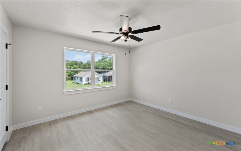1118 S 51st Street, Temple, TX 76504, 6 Bedrooms Bedrooms, ,Residential,For Sale,1118 S 51st Street,586944