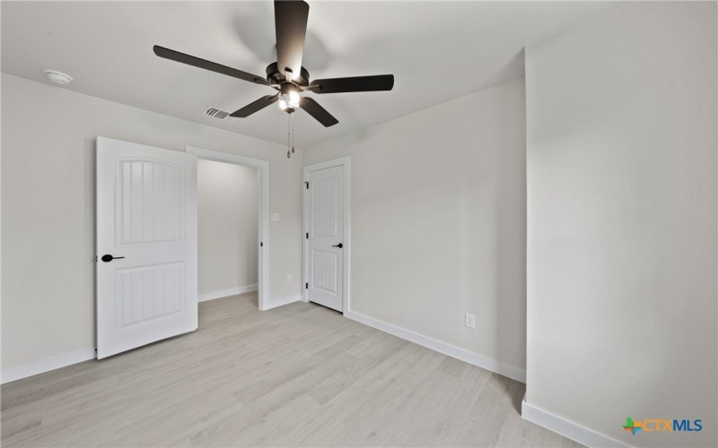 1118 S 51st Street, Temple, TX 76504, 6 Bedrooms Bedrooms, ,Residential,For Sale,1118 S 51st Street,586944