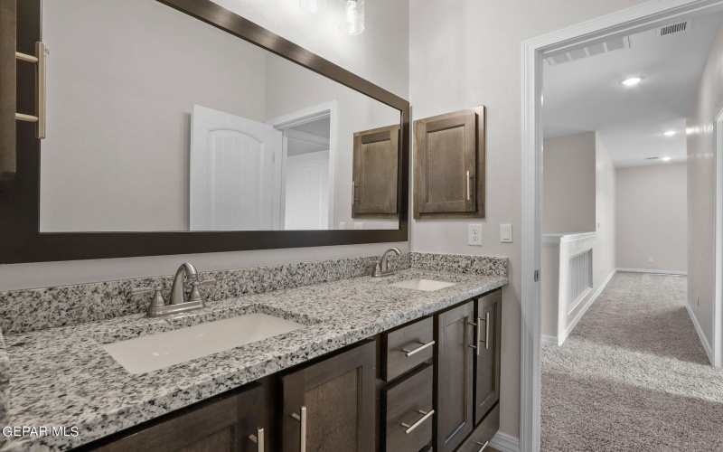12156 Sanaa Drive, El Paso, TX 79934, 5 Habitaciones Habitaciones , ,3 BañosBaños,Residential,En Venta,12156 Sanaa Drive,900064