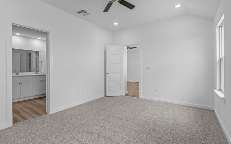 605 14th Street, Wolfforth, TX 79382, 4 Habitaciones Habitaciones , ,2 BañosBaños,Residential,En Venta,605 14th Street,202557965