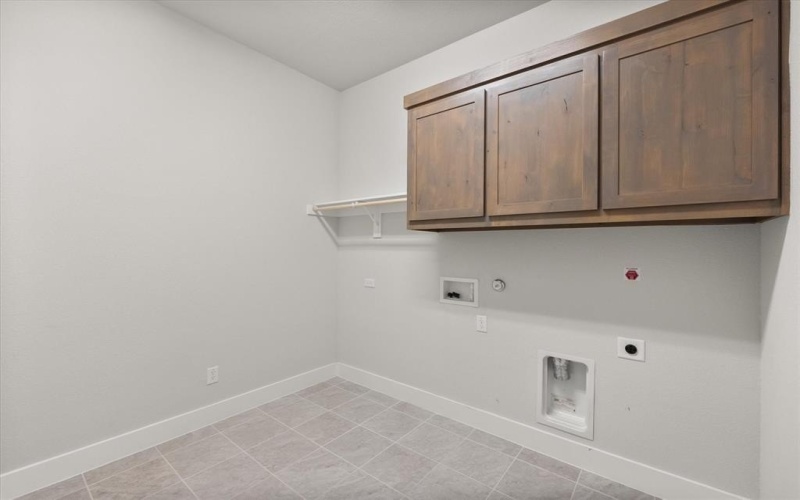 806 Monza Drive, Midlothian, TX 76065, 4 Bedrooms Bedrooms, ,2 BathroomsBathrooms,Residential,For Sale,806 Monza Drive,20936031