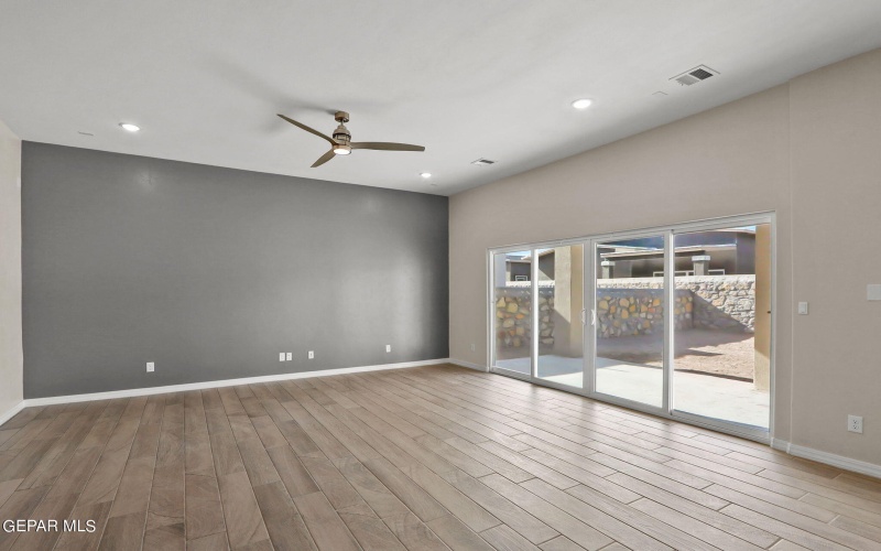 12149 Nesreen Drive, El Paso, TX 79934, 5 Habitaciones Habitaciones , ,3 BañosBaños,Residential,En Venta,12149 Nesreen Drive,900069