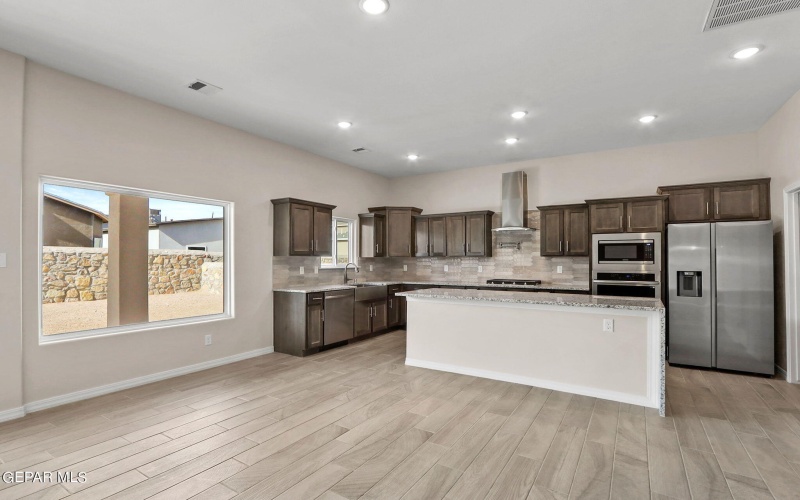 12149 Nesreen Drive, El Paso, TX 79934, 5 Habitaciones Habitaciones , ,3 BañosBaños,Residential,En Venta,12149 Nesreen Drive,900069