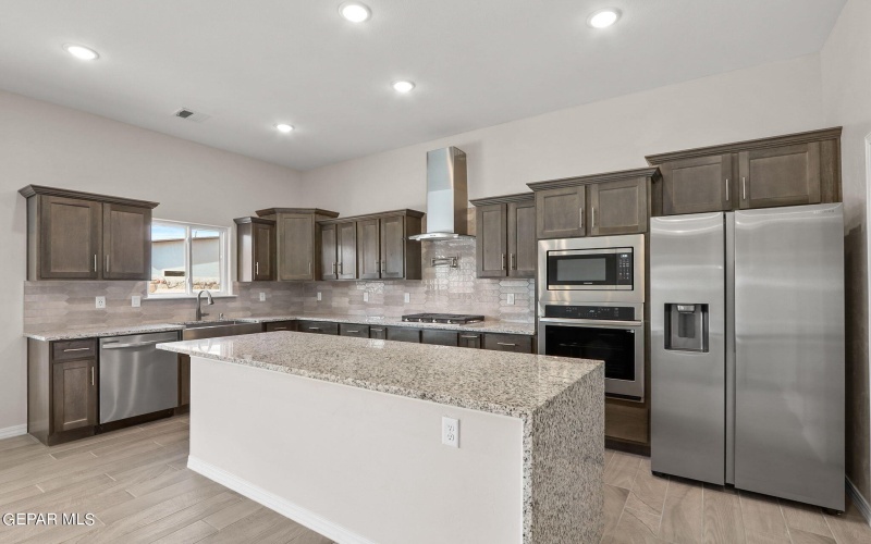 12149 Nesreen Drive, El Paso, TX 79934, 5 Habitaciones Habitaciones , ,3 BañosBaños,Residential,En Venta,12149 Nesreen Drive,900069