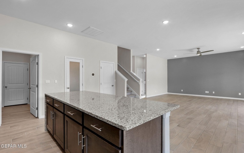 12149 Nesreen Drive, El Paso, TX 79934, 5 Habitaciones Habitaciones , ,3 BañosBaños,Residential,En Venta,12149 Nesreen Drive,900069
