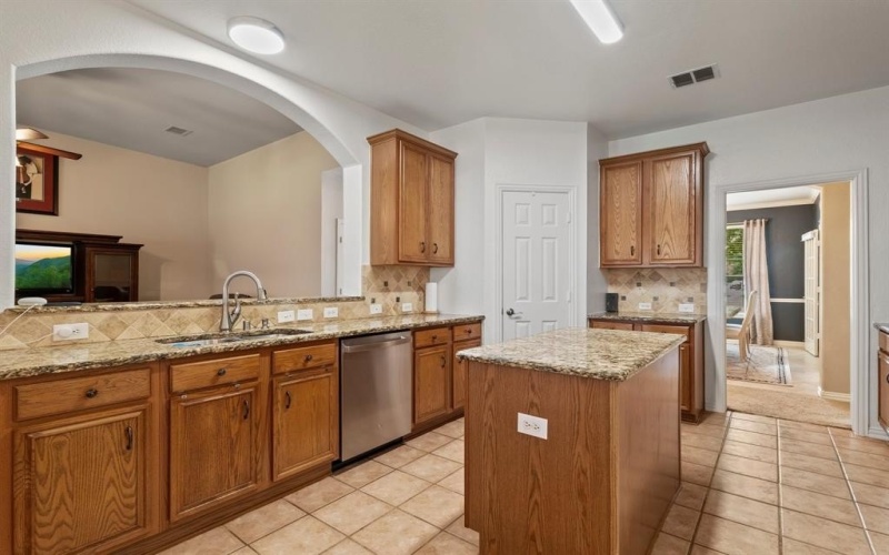 318 Canyon Springs Drive, Allen, TX 75002, 5 Bedrooms Bedrooms, ,3 BathroomsBathrooms,Residential,For Sale,318 Canyon Springs Drive,20990619