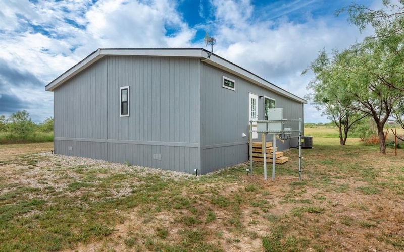 1895 CR 472, Rochelle, TX 76825, ,Tierra,En Venta,1895 CR 472,20992992