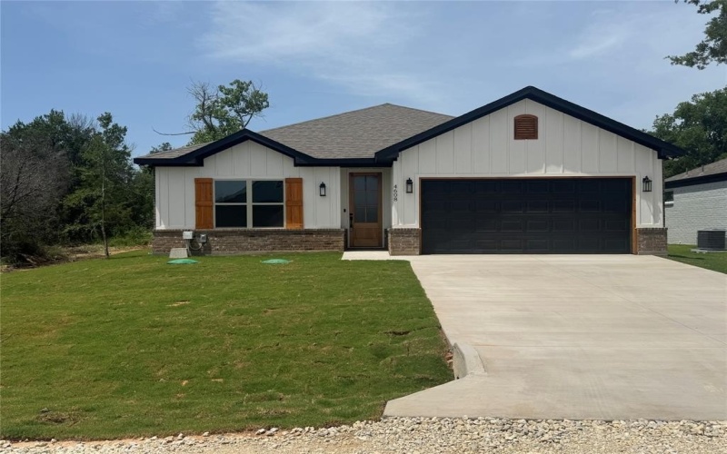 4608 Eagle Nest Court, Granbury, TX 76048, 3 Habitaciones Habitaciones , ,2 BañosBaños,Residential,En Venta,4608 Eagle Nest Court,20995515