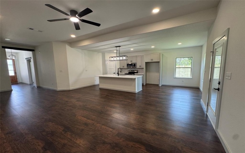 4608 Eagle Nest Court, Granbury, TX 76048, 3 Habitaciones Habitaciones , ,2 BañosBaños,Residential,En Venta,4608 Eagle Nest Court,20995515