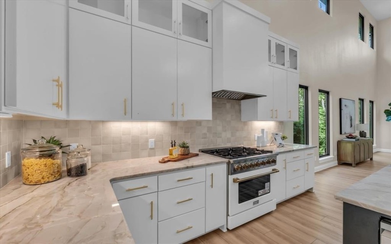 36 Carriage Square, Waco, TX 76708, 4 Bedrooms Bedrooms, ,3 BathroomsBathrooms,Residential,For Sale,36 Carriage Square,20995526