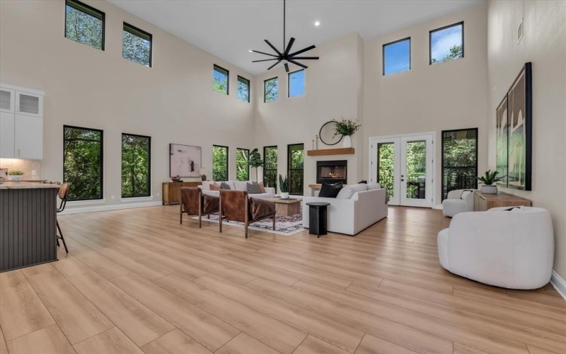 36 Carriage Square, Waco, TX 76708, 4 Bedrooms Bedrooms, ,3 BathroomsBathrooms,Residential,For Sale,36 Carriage Square,20995526
