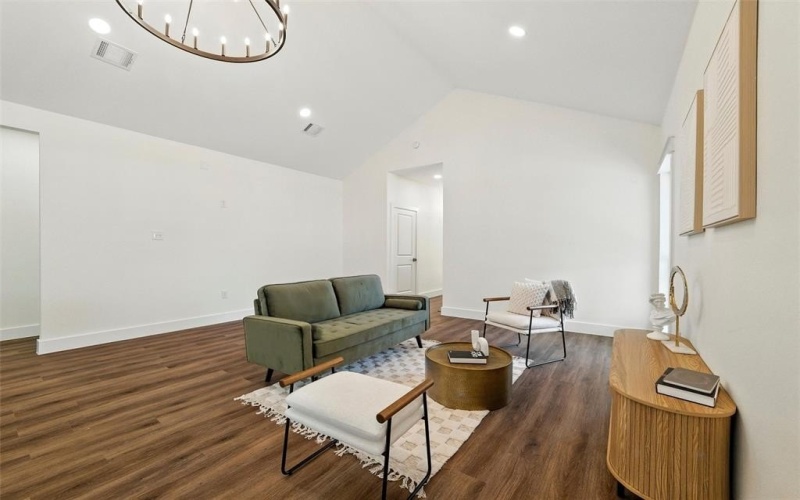 5212 Crowley Street, Sansom Park, TX 76114, 4 Bedrooms Bedrooms, ,2 BathroomsBathrooms,Residential,For Sale,5212 Crowley Street,0,20998140