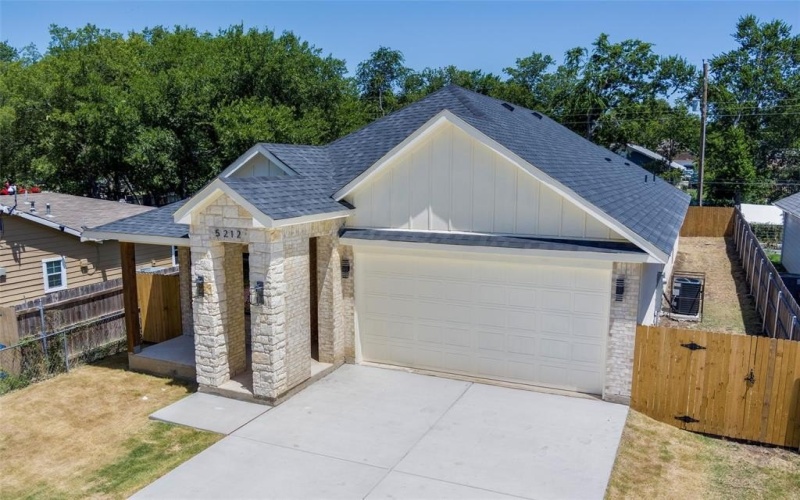 5212 Crowley Street, Sansom Park, TX 76114, 4 Bedrooms Bedrooms, ,2 BathroomsBathrooms,Residential,For Sale,5212 Crowley Street,0,20998140