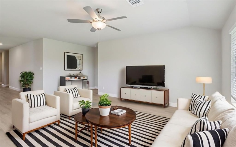 2115 Dunbar Drive, Sherman, TX 75092, 4 Bedrooms Bedrooms, ,3 BathroomsBathrooms,Residential,For Sale,2115 Dunbar Drive,20999419