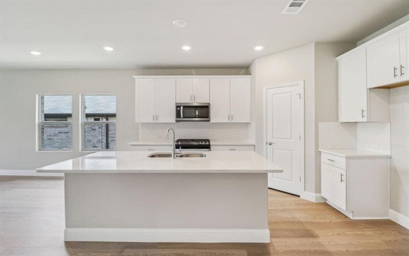 2111 Dunbar Drive, Sherman, TX 75092, 4 Habitaciones Habitaciones , ,2 BañosBaños,Residential,En Venta,2111 Dunbar Drive,0,20999420