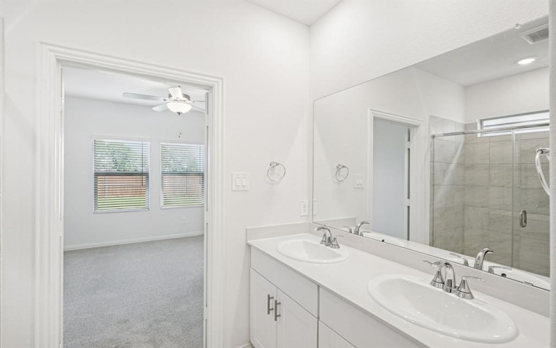 402 Blanton Street, McKinney, TX 75069, 4 Bedrooms Bedrooms, ,2 BathroomsBathrooms,Residential,For Sale,402 Blanton Street,0,20999442