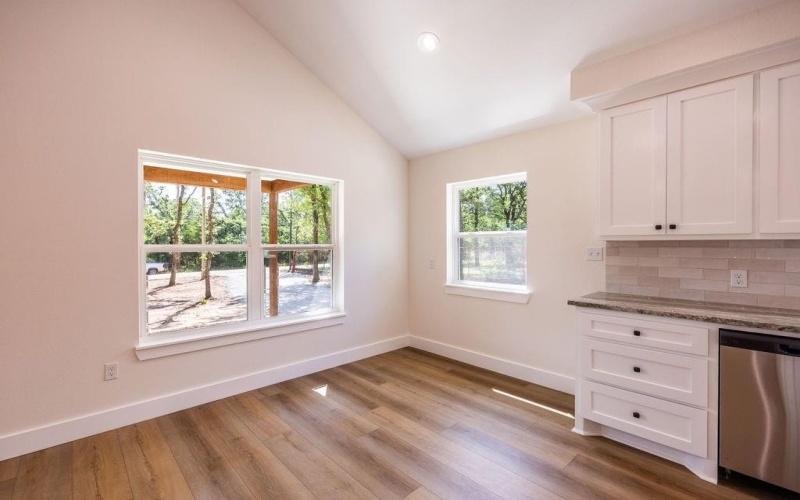 189 Tall Timbers Trail, Whitney, TX 76692, 4 Habitaciones Habitaciones , ,3 BañosBaños,Residential,En Venta,189 Tall Timbers Trail,21001816