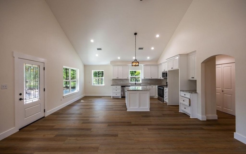 189 Tall Timbers Trail, Whitney, TX 76692, 4 Habitaciones Habitaciones , ,3 BañosBaños,Residential,En Venta,189 Tall Timbers Trail,21001816