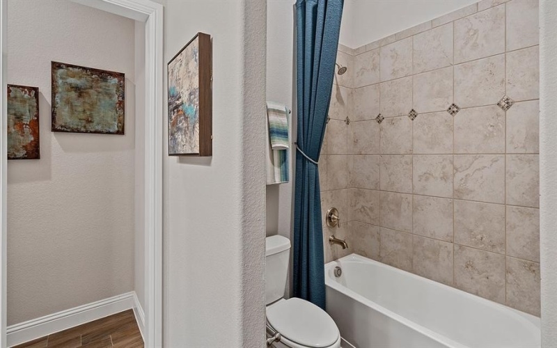 1411 SPEERS Drive, Mansfield, TX 76063, 4 Habitaciones Habitaciones , ,3 BañosBaños,Residential,En Venta,1411 SPEERS Drive,21002257