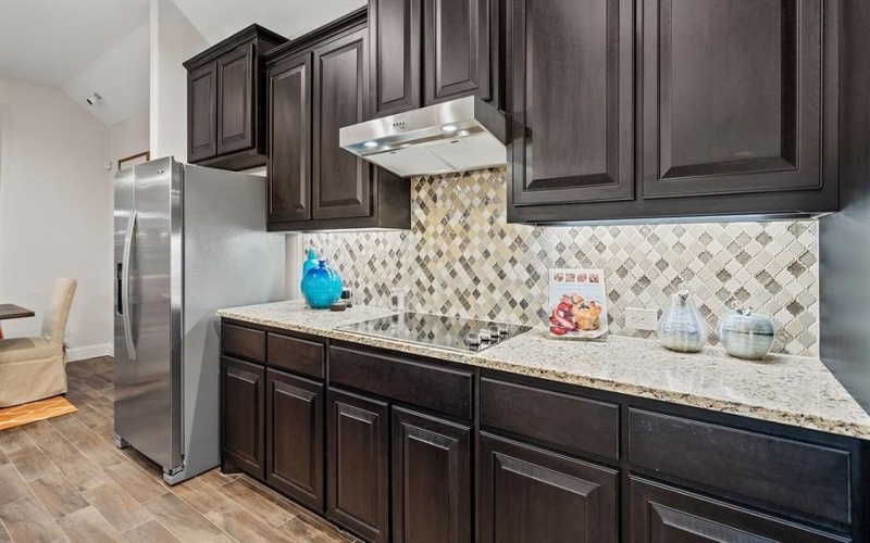 1411 SPEERS Drive, Mansfield, TX 76063, 4 Habitaciones Habitaciones , ,3 BañosBaños,Residential,En Venta,1411 SPEERS Drive,21002257