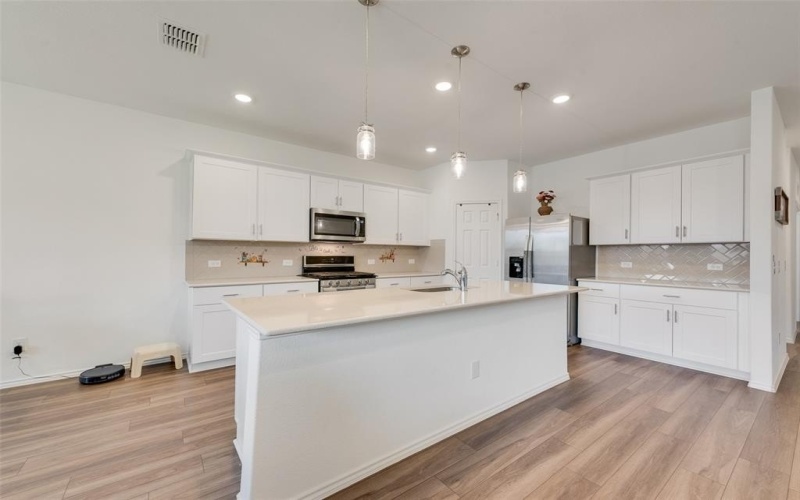 713 Agarita Way, Princeton, TX 75407, 4 Bedrooms Bedrooms, ,2 BathroomsBathrooms,Residential,For Sale,713 Agarita Way,21003078