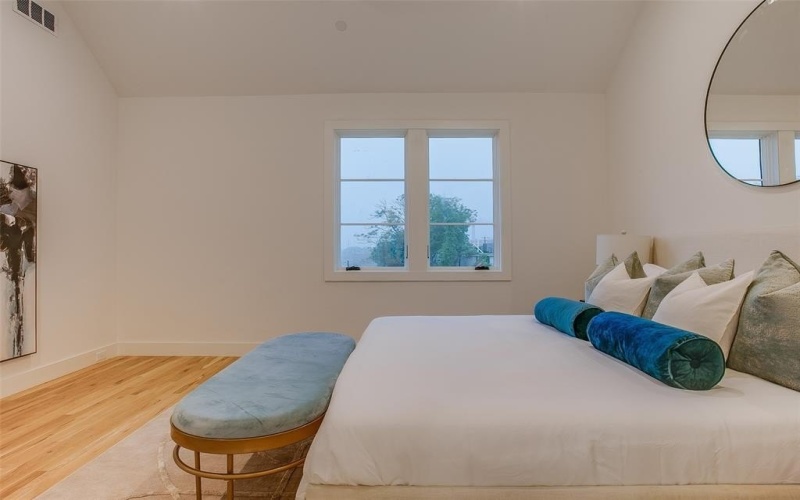 7207 Gaston Avenue #1006, Dallas, TX 75206, 2 Bedrooms Bedrooms, ,2 BathroomsBathrooms,Residential,For Sale,7207 Gaston Avenue,21003115