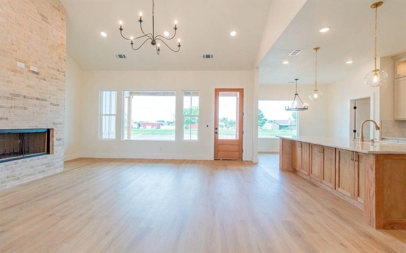1444 Water Oak Drive, Oak Ridge, TX 75142, 4 Habitaciones Habitaciones , ,2 BañosBaños,Residential,En Venta,1444 Water Oak Drive,21003276