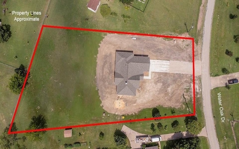 1444 Water Oak Drive, Oak Ridge, TX 75142, 4 Habitaciones Habitaciones , ,2 BañosBaños,Residential,En Venta,1444 Water Oak Drive,21003276