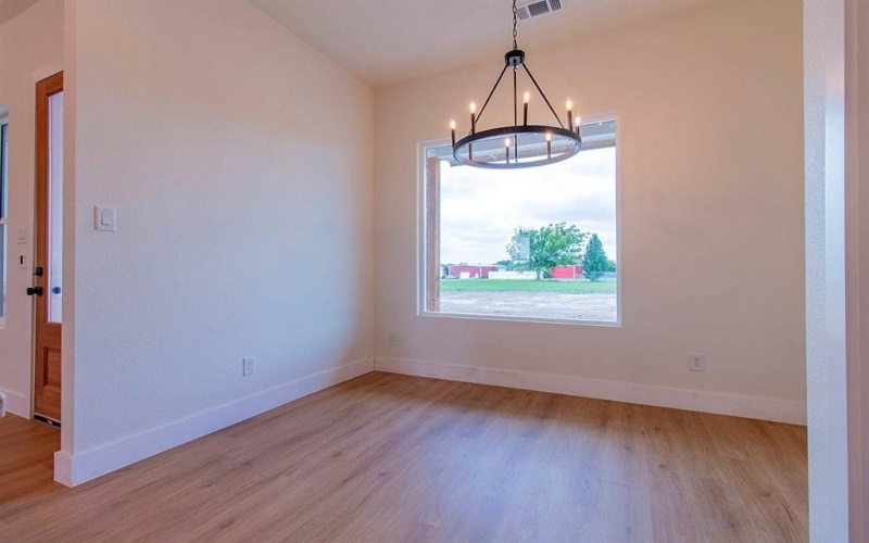 1444 Water Oak Drive, Oak Ridge, TX 75142, 4 Habitaciones Habitaciones , ,2 BañosBaños,Residential,En Venta,1444 Water Oak Drive,21003276