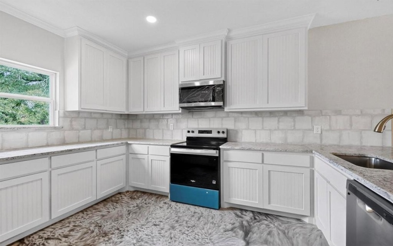 1206 Gibtown Road, Poolville, TX 76487, 3 Bedrooms Bedrooms, ,2 BathroomsBathrooms,Residential,For Sale,1206 Gibtown Road,21003575