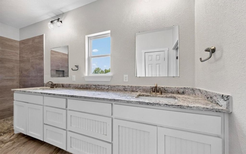 1206 Gibtown Road, Poolville, TX 76487, 3 Bedrooms Bedrooms, ,2 BathroomsBathrooms,Residential,For Sale,1206 Gibtown Road,21003575