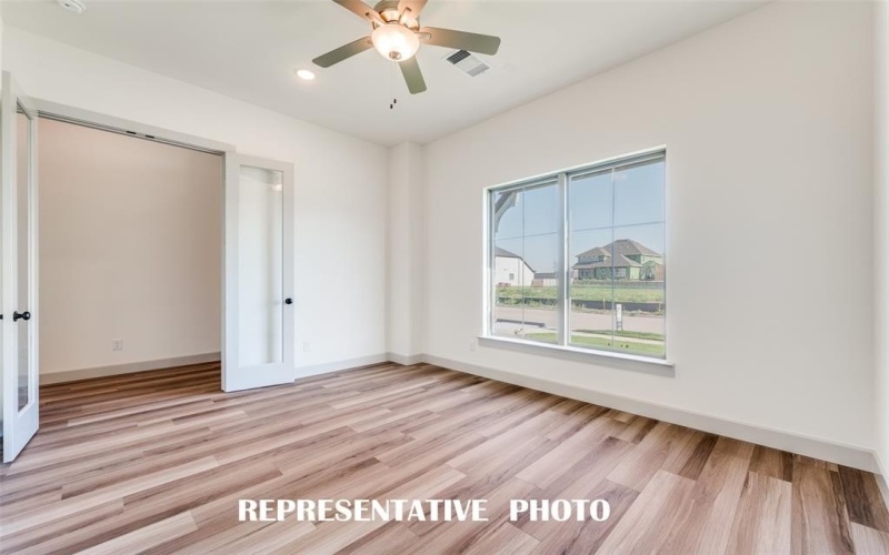 6924 Crystal Springs Drive, McKinney, TX 75070, 3 Bedrooms Bedrooms, ,3 BathroomsBathrooms,Residential,For Sale,6924 Crystal Springs Drive,21003609
