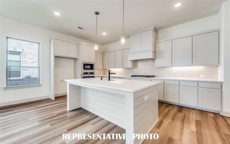 6924 Crystal Springs Drive, McKinney, TX 75070, 3 Bedrooms Bedrooms, ,3 BathroomsBathrooms,Residential,For Sale,6924 Crystal Springs Drive,21003609