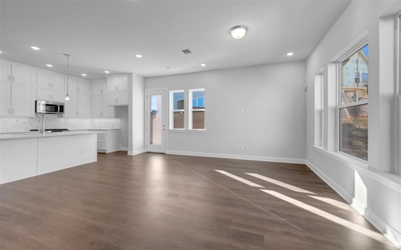 4825 Maxwell Drive, McKinney, TX 75071, 3 Bedrooms Bedrooms, ,2 BathroomsBathrooms,Residential,For Sale,4825 Maxwell Drive,0,21003622