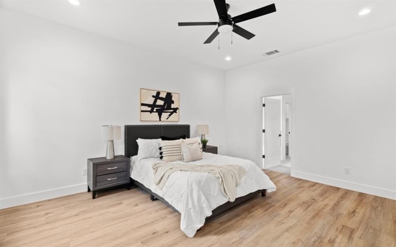 2227 Fordham Road, Dallas, TX 75216, 4 Habitaciones Habitaciones , ,2 BañosBaños,Residential,En Venta,2227 Fordham Road,21003665