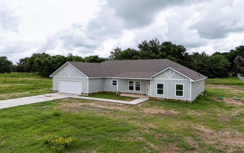 1206 Smyrna Meadows, Sunset, TX 76270, 3 Bedrooms Bedrooms, ,2 BathroomsBathrooms,Residential,For Sale,1206 Smyrna Meadows,21003698