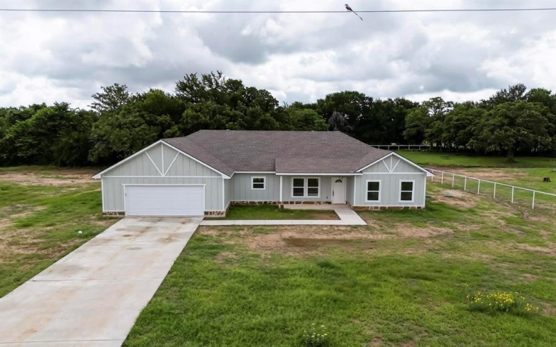 1206 Smyrna Meadows, Sunset, TX 76270, 3 Bedrooms Bedrooms, ,2 BathroomsBathrooms,Residential,For Sale,1206 Smyrna Meadows,21003698