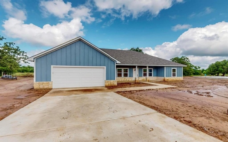 1210 Smyrna Meadows, Sunset, TX 76270, 3 Bedrooms Bedrooms, ,2 BathroomsBathrooms,Residential,For Sale,1210 Smyrna Meadows,21003727