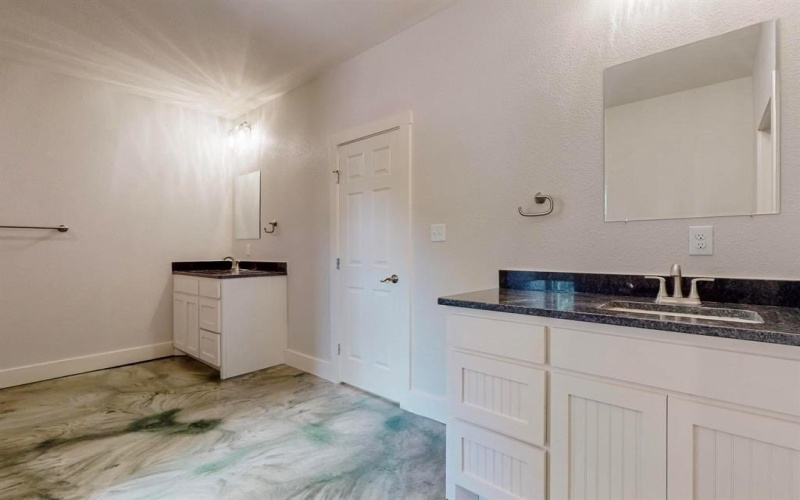 1210 Smyrna Meadows, Sunset, TX 76270, 3 Bedrooms Bedrooms, ,2 BathroomsBathrooms,Residential,For Sale,1210 Smyrna Meadows,21003727